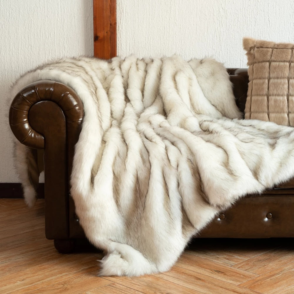 Mallo Platinum Fur Blanket